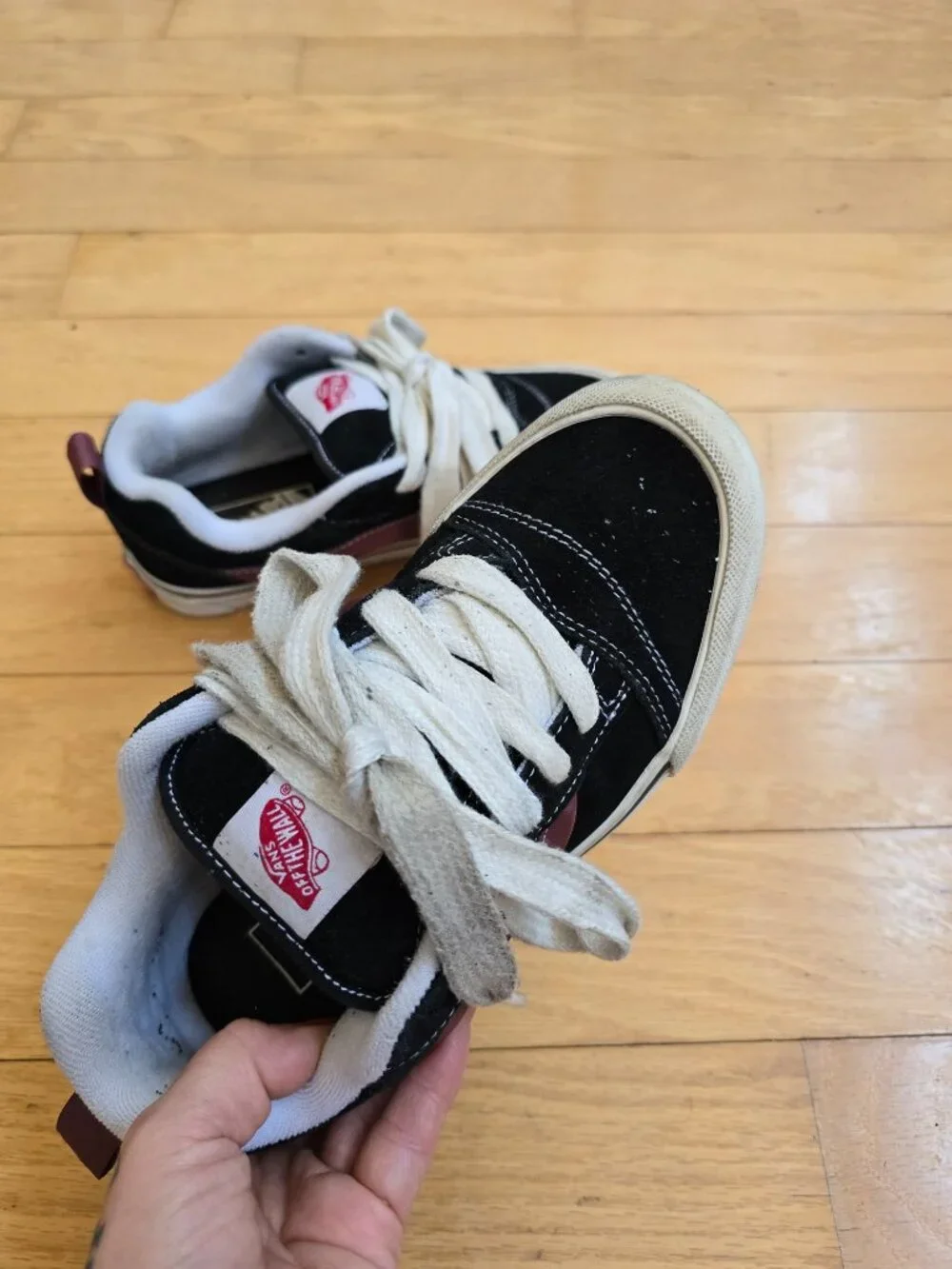 Vans | Knu Skool Y2K Black Burgundy Chunky Puffy Tongue Sneakers | WMS 6.5